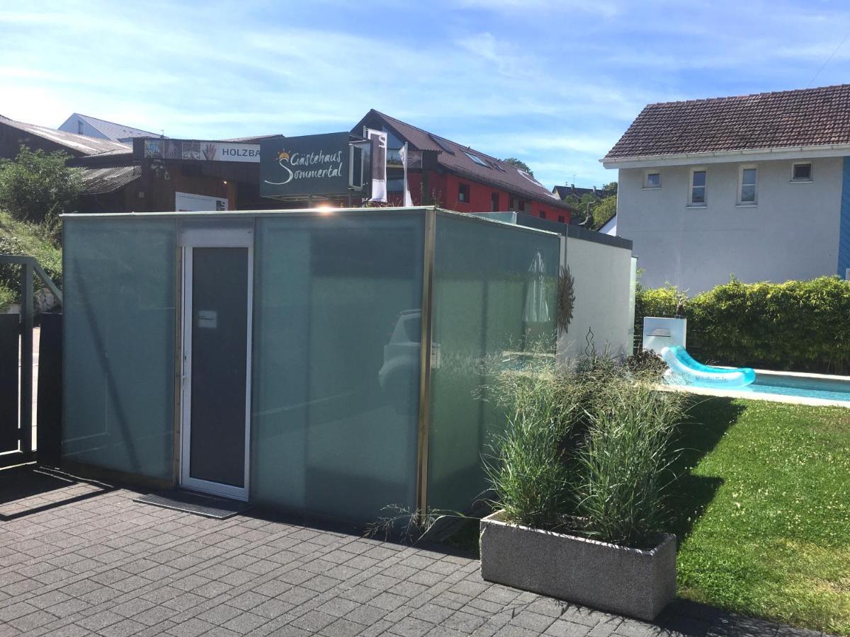 Gaestehaus Sommertal Mit Pool Im Garten, Eigener Parkplatz, 800M Zum Bodensee, 300M Zur Altstadt メーアスブルク エクステリア 写真